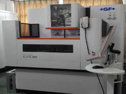 ��ʿ����˿���и��